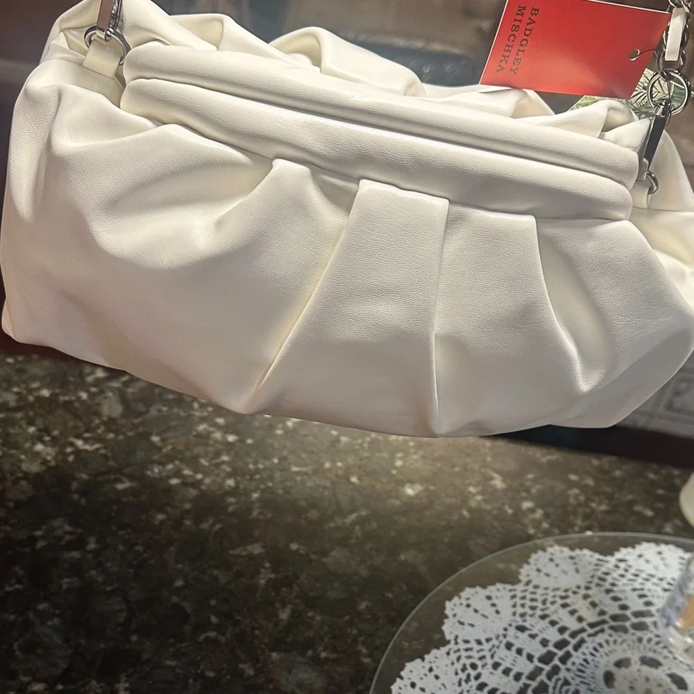 Chic White Leather ShoulderBAGDLEY MISCHKA - Picture 3 of 4